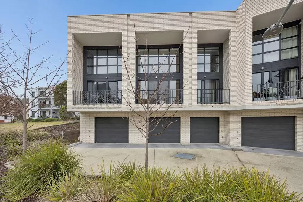 55/135 Easty Street, Phillip Leased by Canberra Sotheby's International Realty
