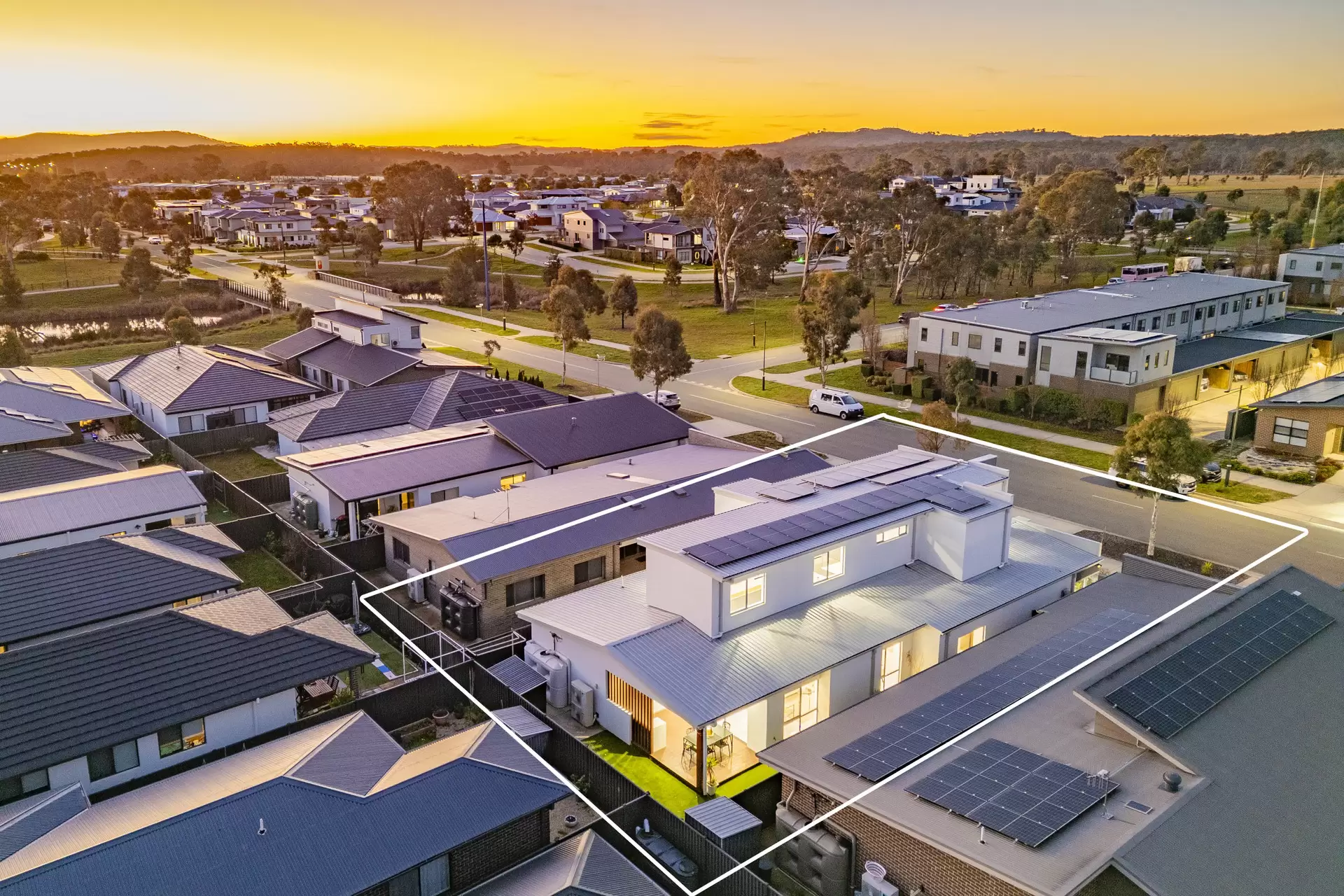 169 Bettong Avenue, Throsby For Sale by Canberra Sotheby's International Realty - image 1