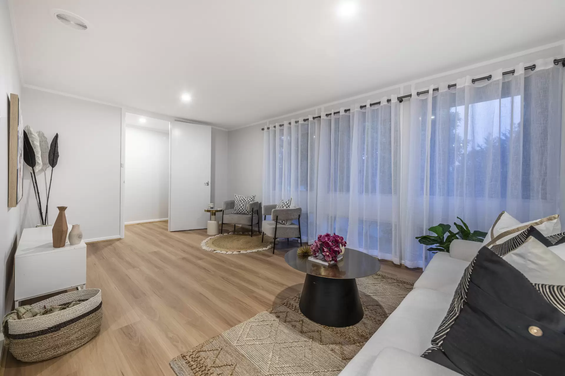 11 Grainger Circuit, Melba Sold by Canberra Sotheby's International Realty - image 1