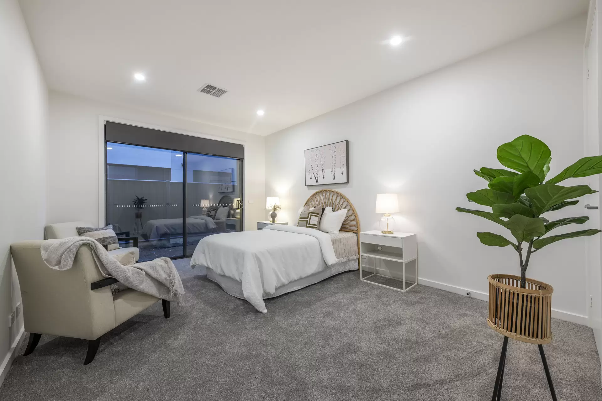 51 McDonagh Crescent, Whitlam Auction by Canberra Sotheby's International Realty - image 1
