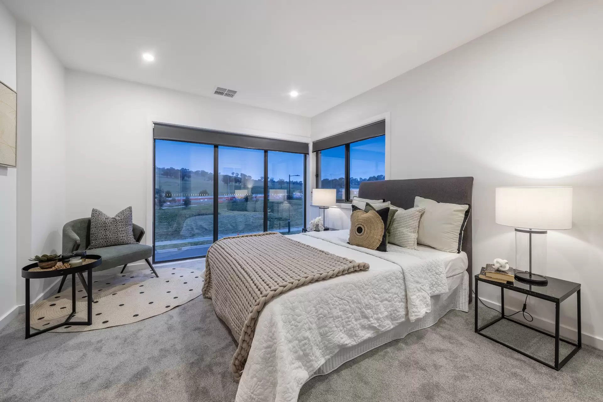 51 McDonagh Crescent, Whitlam Auction by Canberra Sotheby's International Realty - image 1
