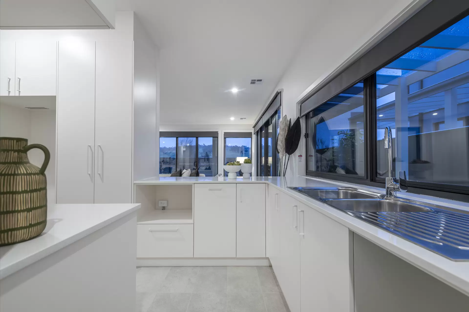 51 McDonagh Crescent, Whitlam Auction by Canberra Sotheby's International Realty - image 1