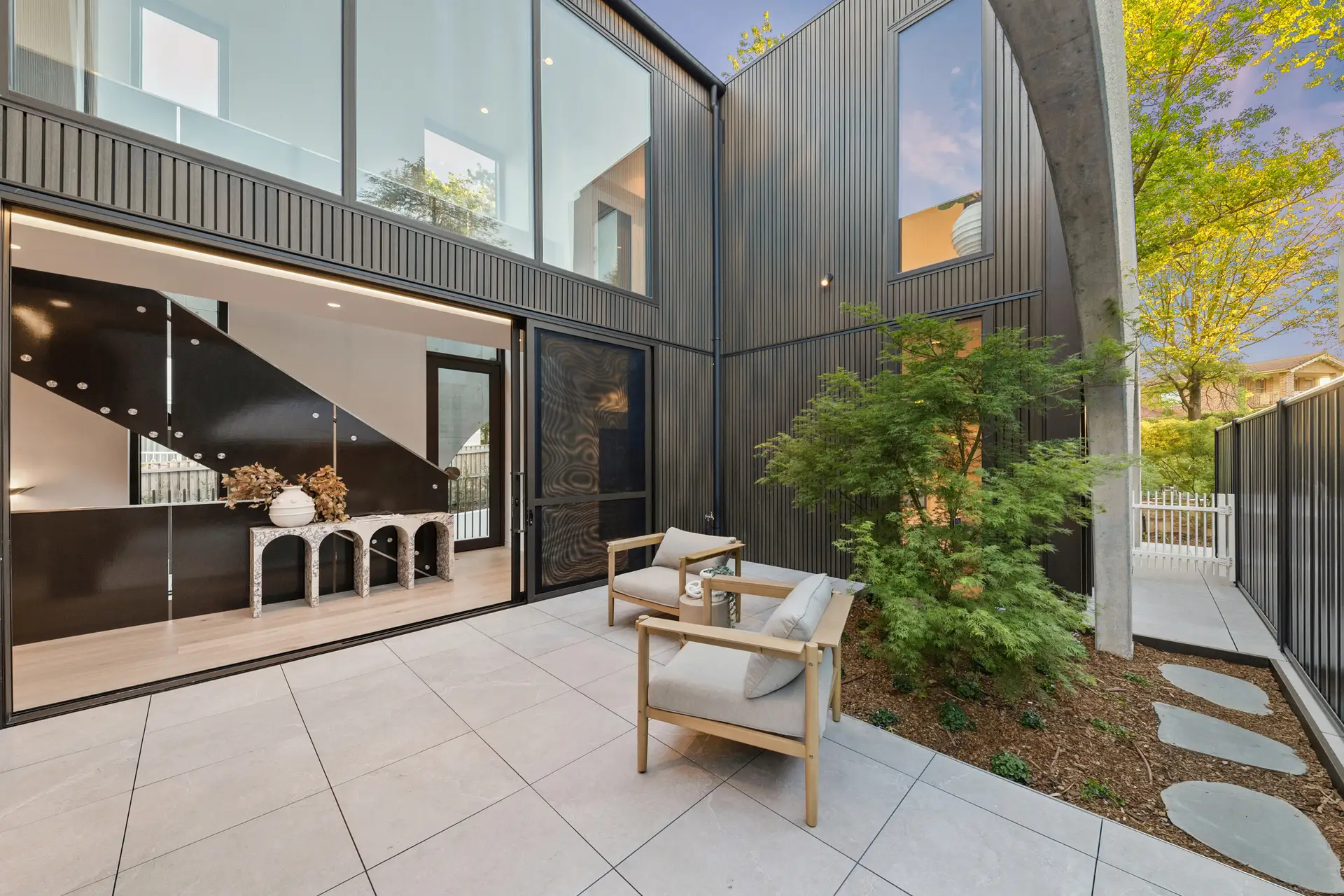 75 Franklin Street, Forrest For Sale by Canberra Sotheby's International Realty - image 1