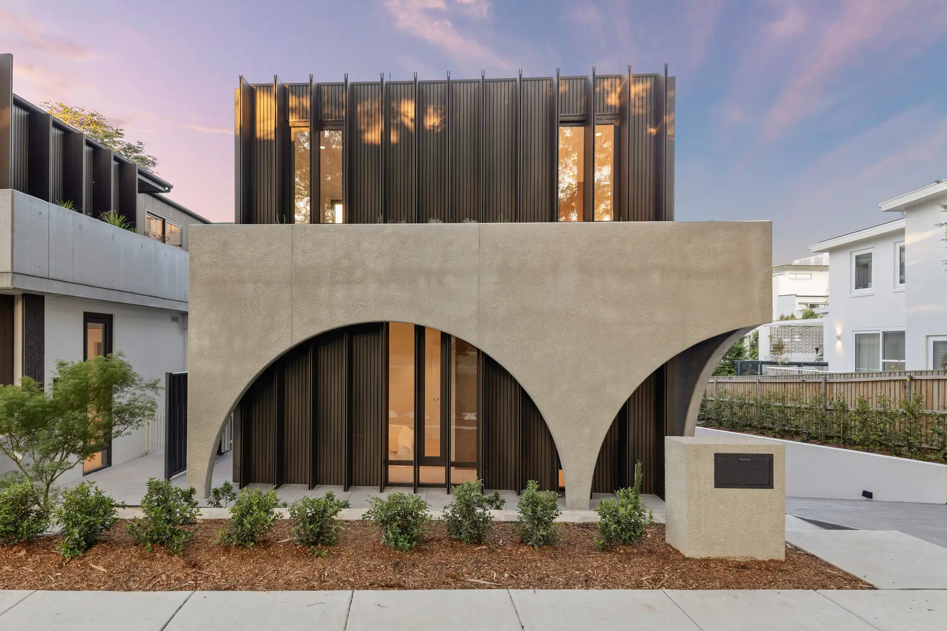 75 Franklin Street, Forrest For Sale by Canberra Sotheby's International Realty - image 1