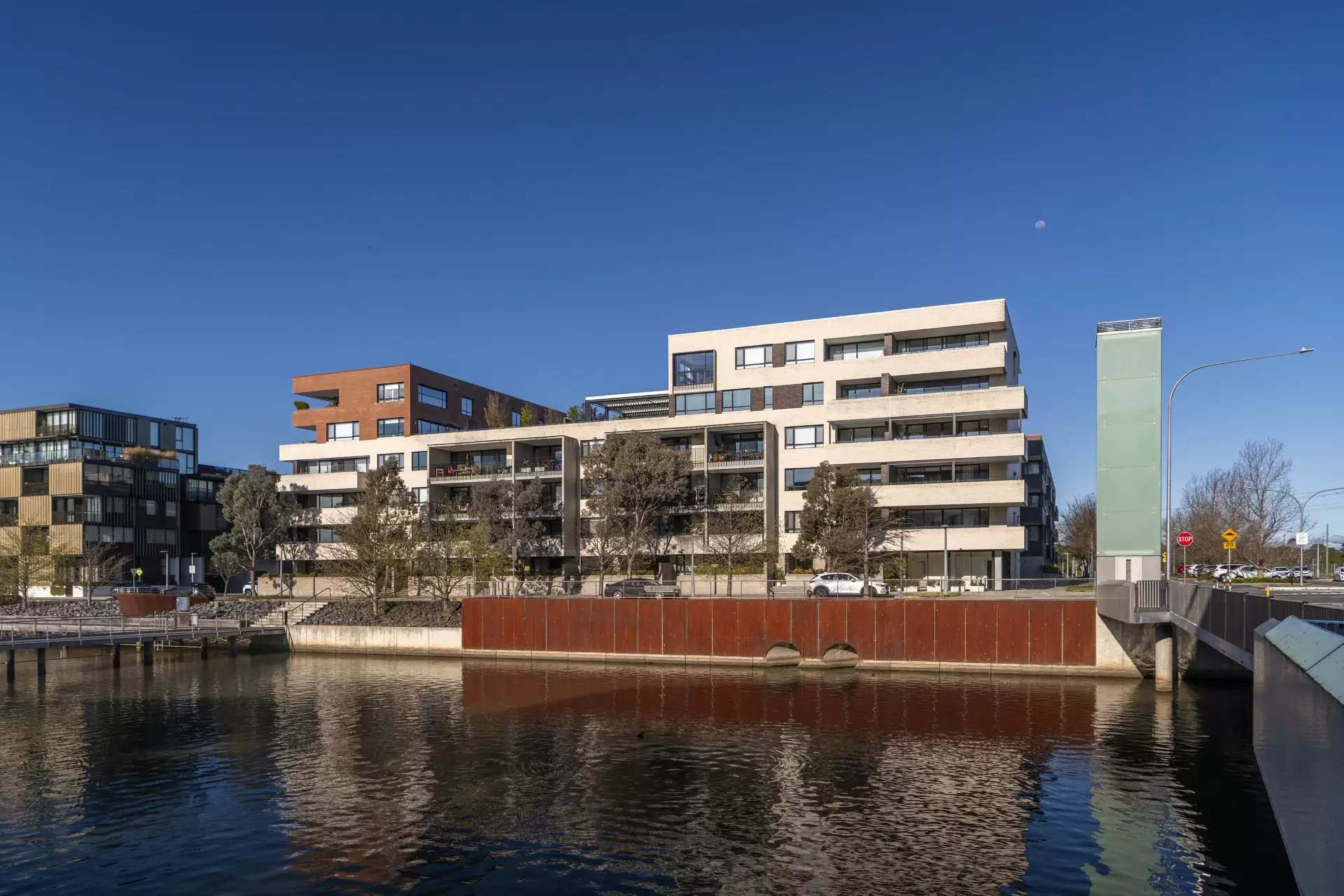 219/2 Kerridge Street, Kingston For Sale by Canberra Sotheby's International Realty - image 1