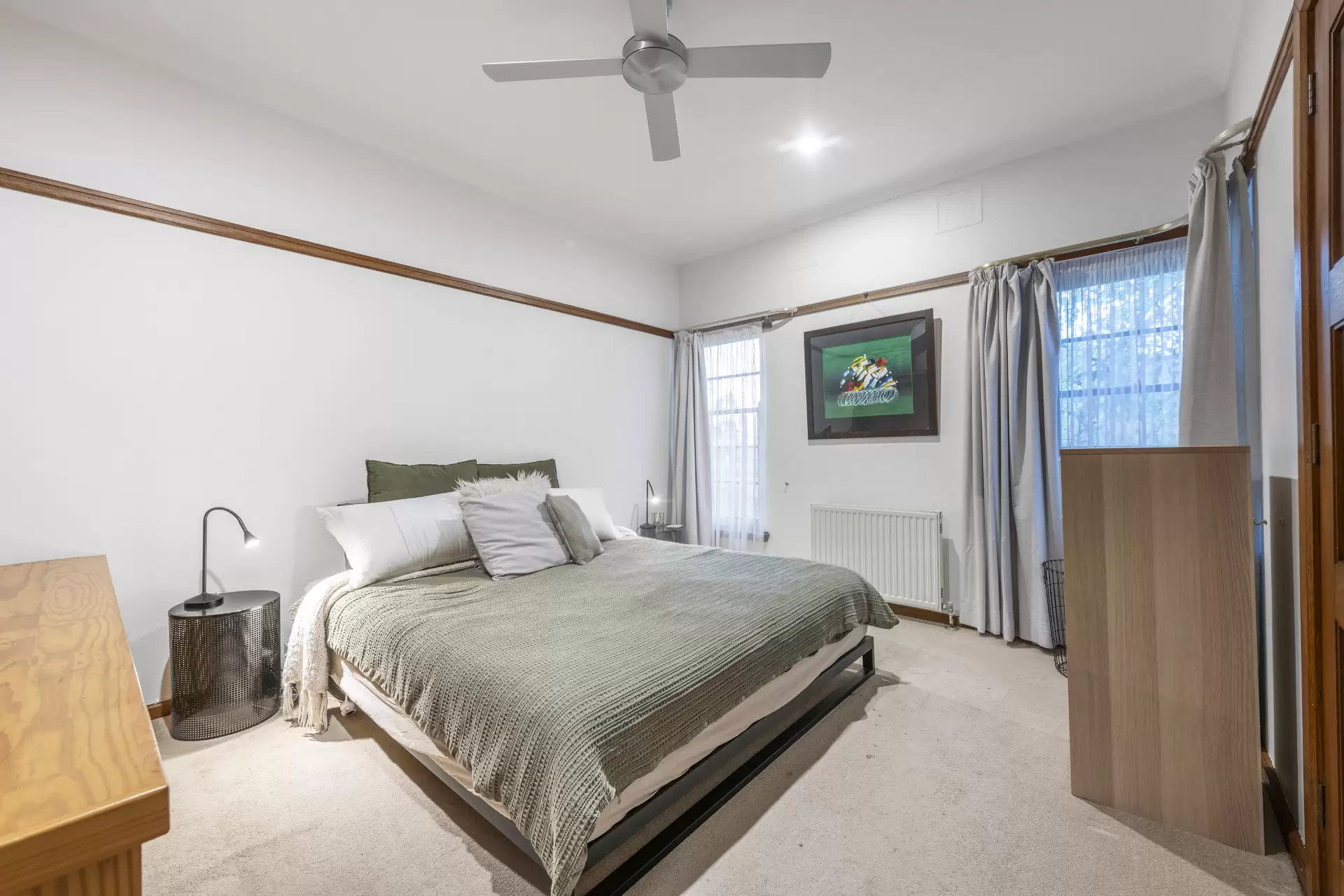 2 Meehan Gardens, Griffith Sold by Canberra Sotheby's International Realty - image 1