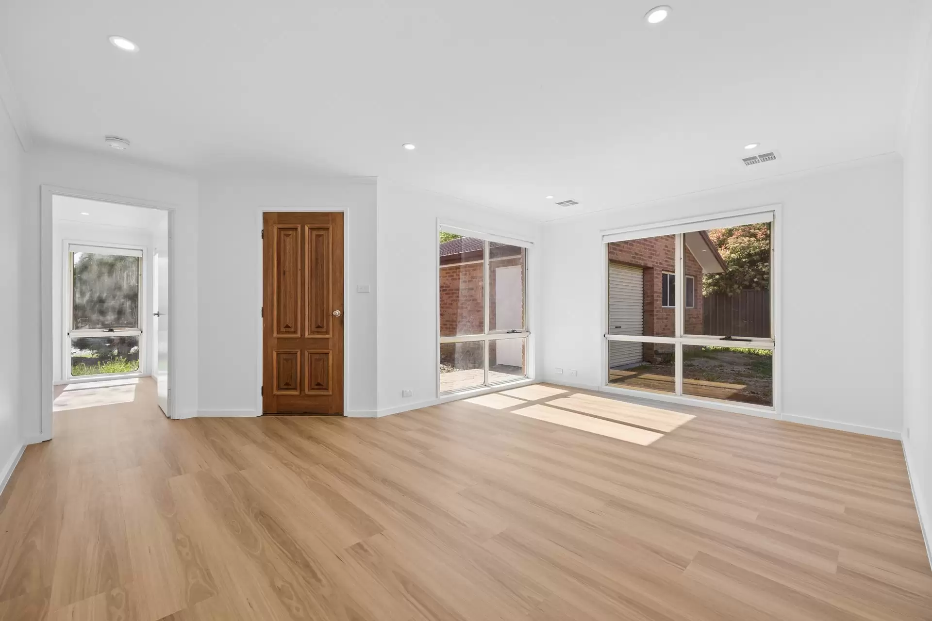 29 Kosciuszko Avenue, Palmerston Leased by Canberra Sotheby's International Realty - image 1