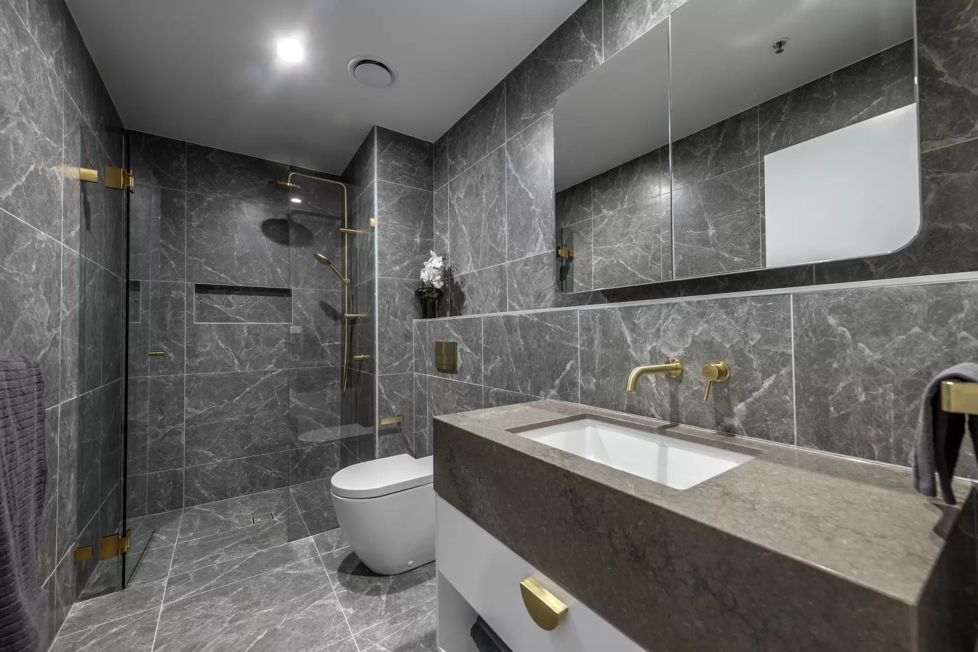 1509/1 Brewer Street, Phillip For Sale by Canberra Sotheby's International Realty - image 1