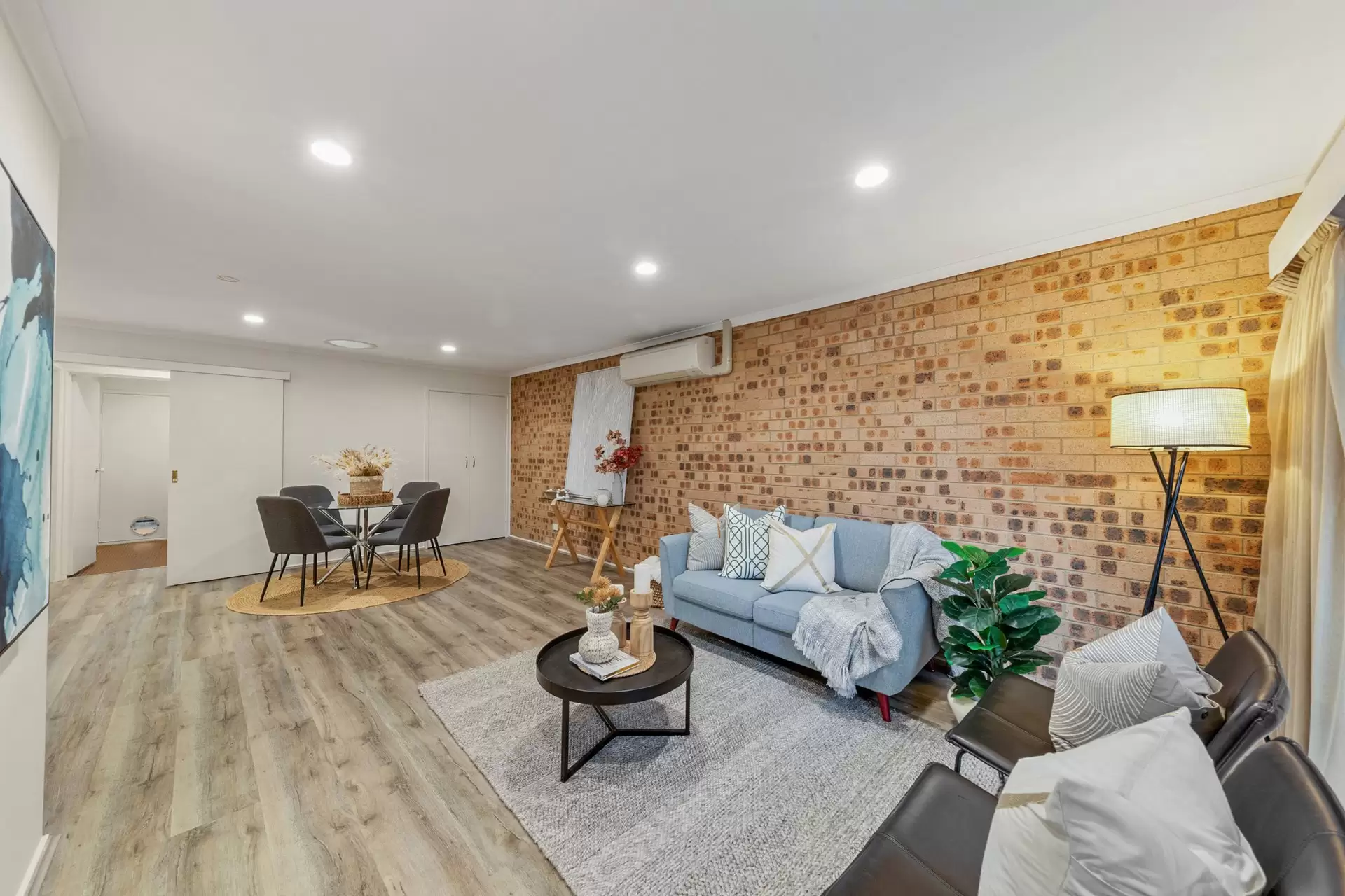 9/7 Watling Place, Weston Auction by Canberra Sotheby's International Realty - image 1