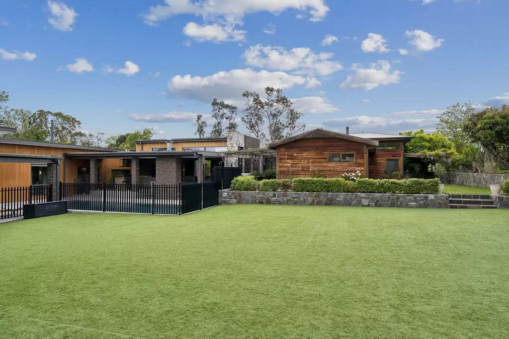 6 Palmer Street, Hall For Sale by Canberra Sotheby's International Realty - image 1