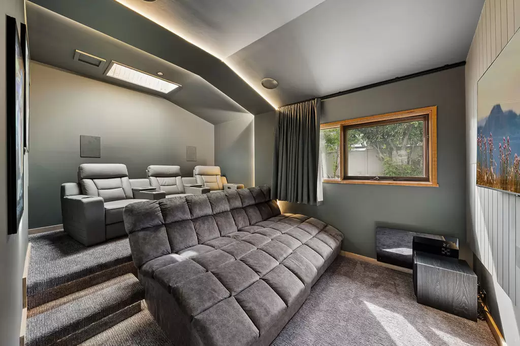 6 Palmer Street, Hall For Sale by Canberra Sotheby's International Realty - image 1