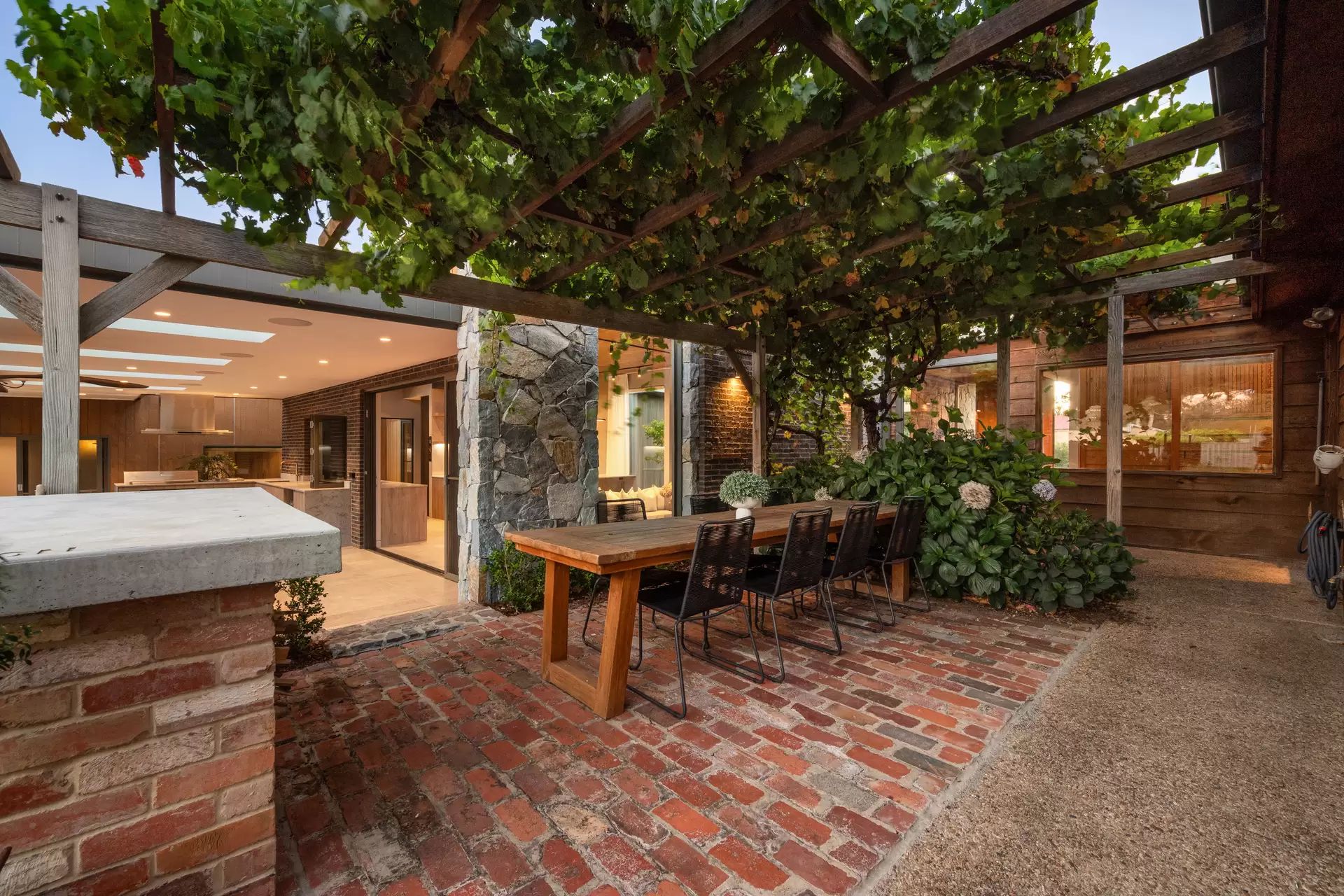 6 Palmer Street, Hall For Sale by Canberra Sotheby's International Realty - image 1