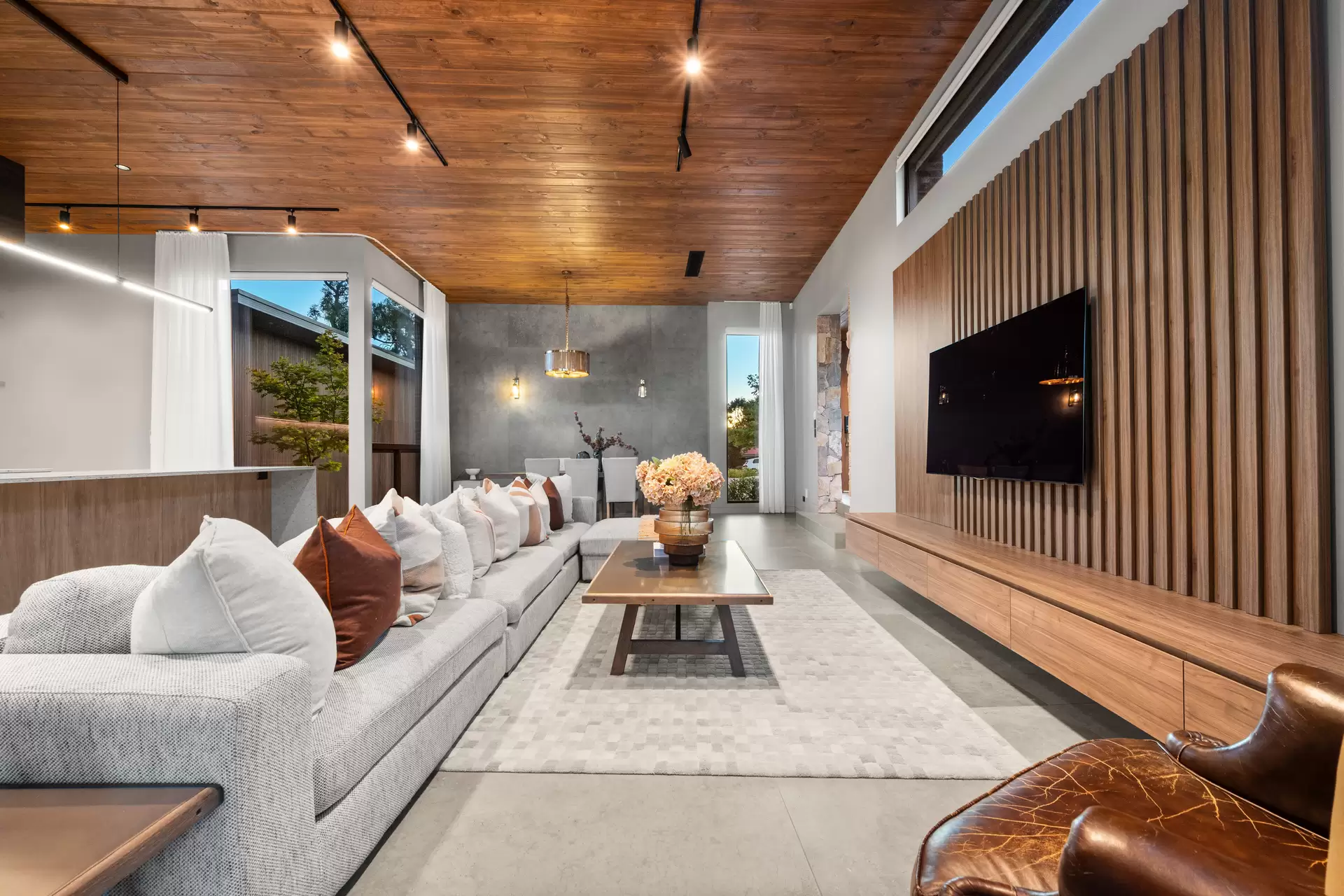 6 Palmer Street, Hall For Sale by Canberra Sotheby's International Realty - image 1