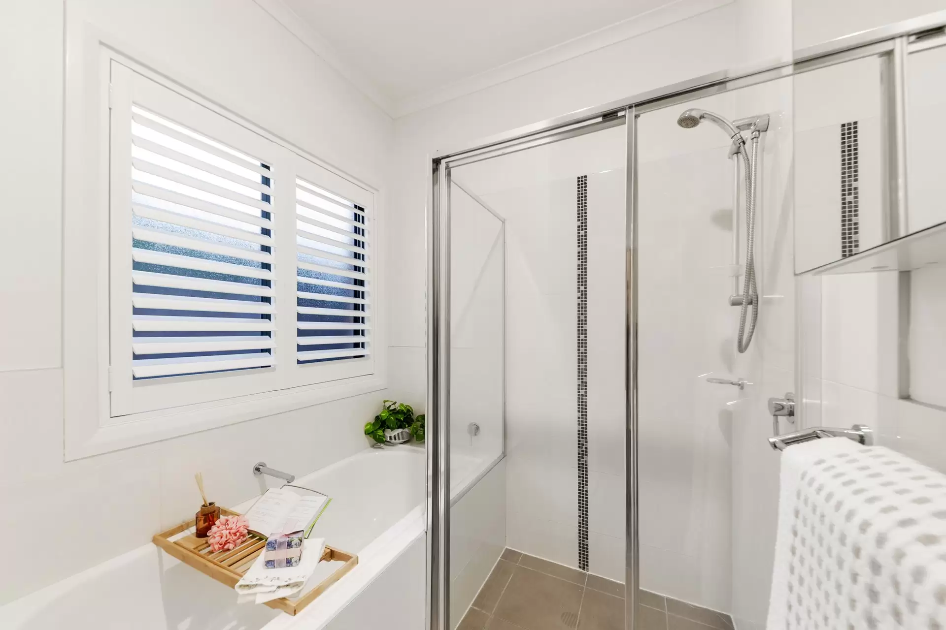 54 James Mcauley Crescent, Wright Auction by Canberra Sotheby's International Realty - image 1