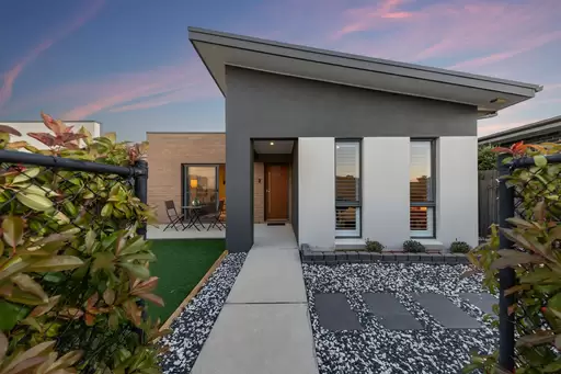 54 James Mcauley Crescent, Wright Auction by Canberra Sotheby's International Realty
