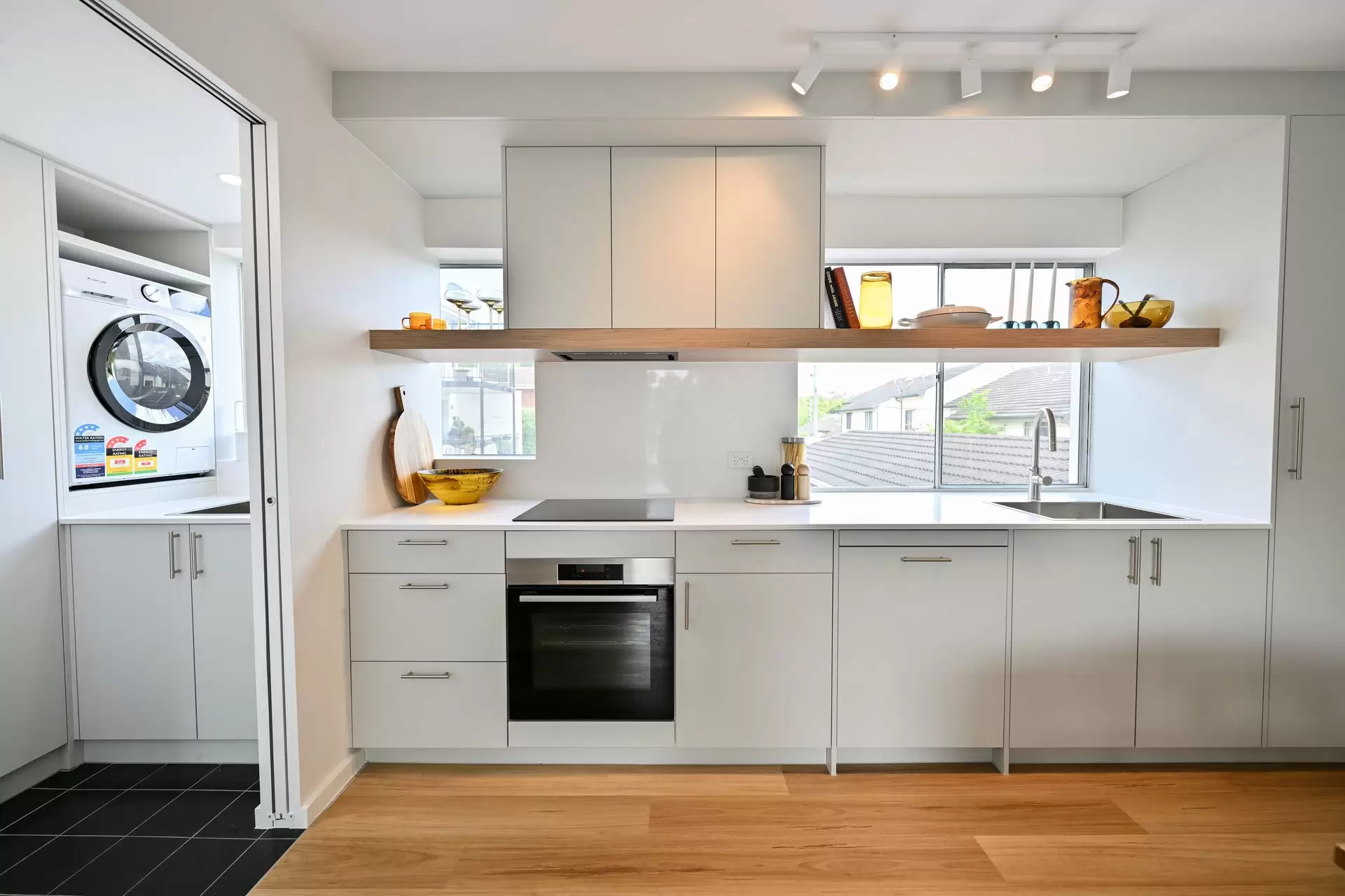 6/16 Discovery Street, Red Hill For Sale by Canberra Sotheby's International Realty - image 1