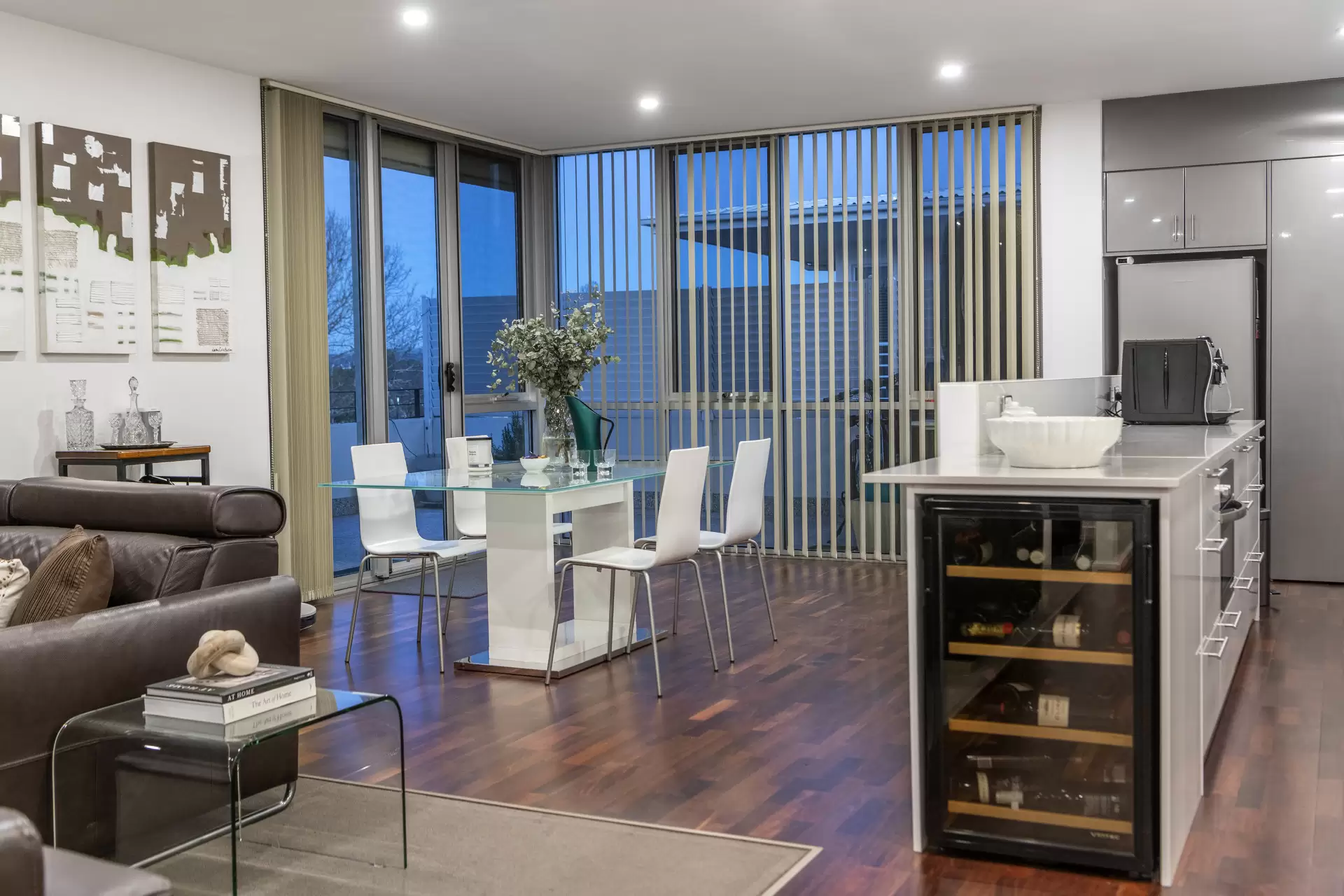 20/58 Wentworth Avenue, Kingston Sold by Canberra Sotheby's International Realty - image 1