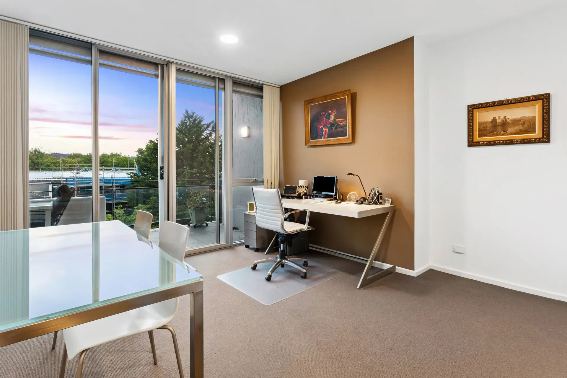 20/58 Wentworth Avenue, Kingston Sold by Canberra Sotheby's International Realty - image 1