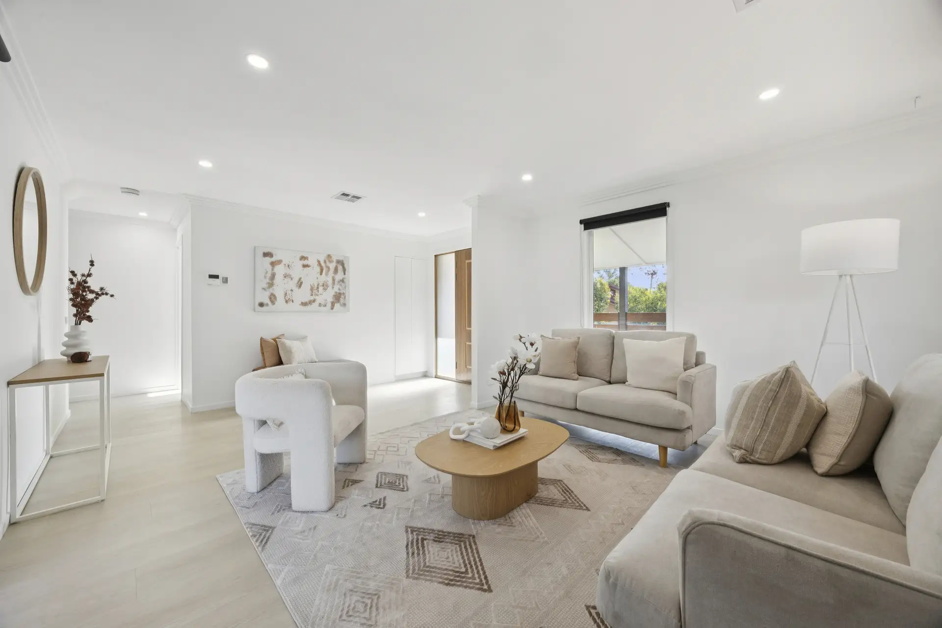 2 Gymea Street, Narrabundah Leased by Canberra Sotheby's International Realty - image 1