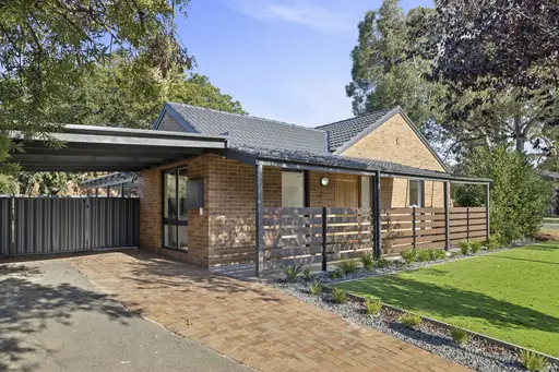2 Gymea Street, Narrabundah Leased by Canberra Sotheby's International Realty