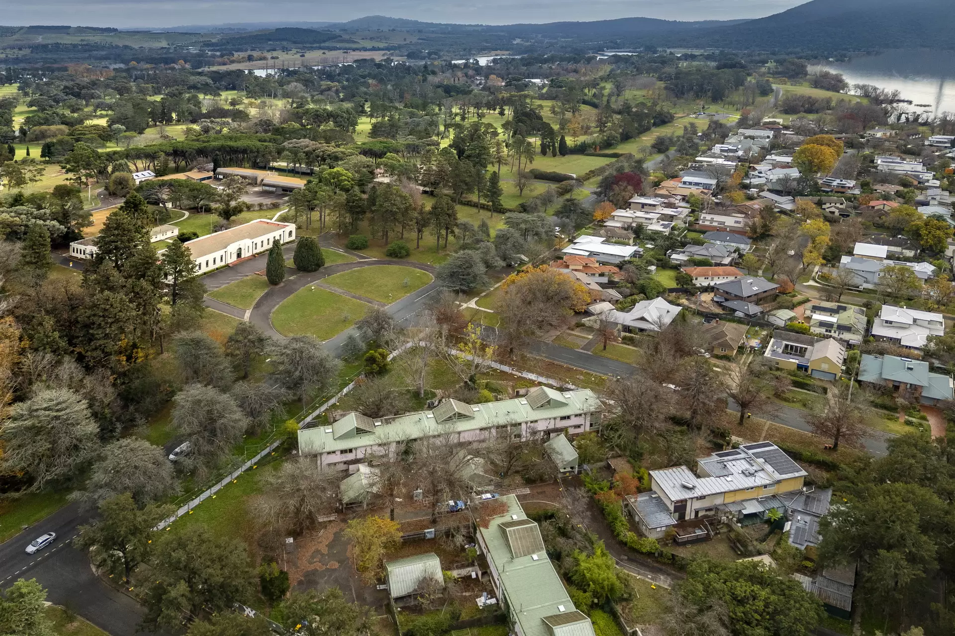 10 Schlich Street, Yarralumla For Sale by Canberra Sotheby's International Realty - image 1